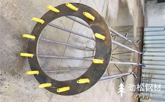 路灯秋葵视频十八岁免费